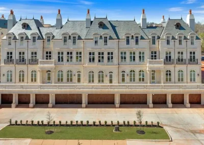 Grand Condos exterior from front